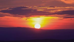 Preview wallpaper sunset, skyline, sky