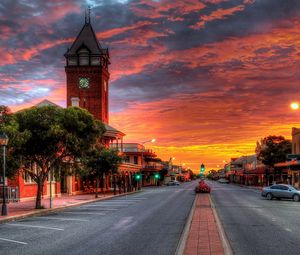 Preview wallpaper sunset, street, tower, colorful