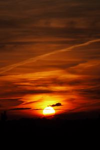 Preview wallpaper sunset, sun, dark, clouds