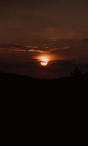 Preview wallpaper sunset, sun, dusk, dark, evening