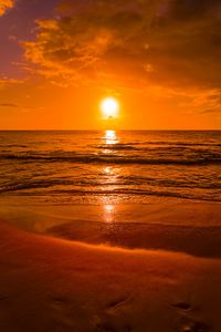 Preview wallpaper sunset, sun, glare, sea, water, horizon