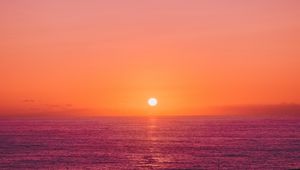 Preview wallpaper sunset, sun, horizon, gradient