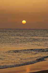 Preview wallpaper sunset, sun, horizon, coast