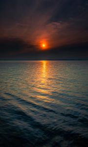 Preview wallpaper sunset, sun, horizon, reflections, waves