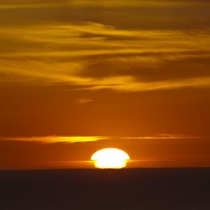 Preview wallpaper sunset, sun, horizon, sky