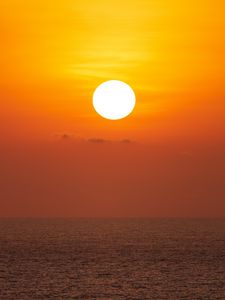 Preview wallpaper sunset, sun, sea, horizon