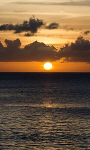 Preview wallpaper sunset, sun, sea, horizon, glare, waves
