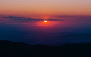 Preview wallpaper sunset, sun, sky, clouds, dark