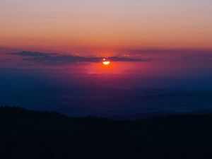 Preview wallpaper sunset, sun, sky, clouds, dark