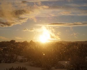 Preview wallpaper sunset, sun, snow, blizzard, winter