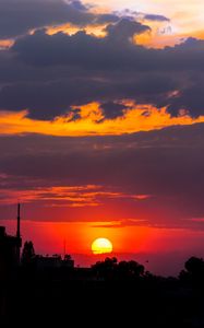Preview wallpaper sunset, sun, trees, silhouettes, dark