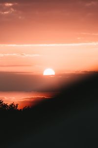 Preview wallpaper sunset, sun, twilight, sky, clouds