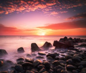 Preview wallpaper sunset, water, stones, fog