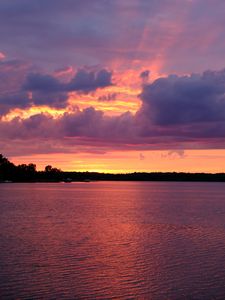 Preview wallpaper sunset, water, waves, clouds, sky