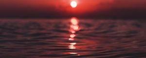 Preview wallpaper sunset, waves, reflection, red