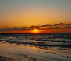Preview wallpaper sunset, waves, shore