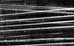 Preview wallpaper surface, drops, glare, macro, black and white