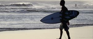 Preview wallpaper surfer, bali, beach, surfing