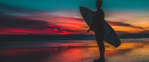 Preview wallpaper surfer, surfing, shore, sunset, twilight
