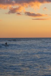 Preview wallpaper surfer, surfing, waves, ocean, sunset, dusk