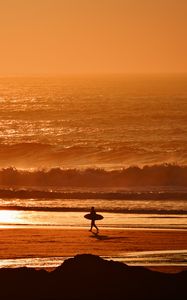 Preview wallpaper surfer, waves, sunset, ocean