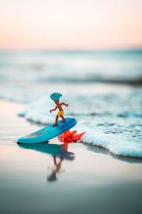 Preview wallpaper surfing, server, toy, beach, sea