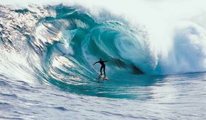 Preview wallpaper surfing, speed, wave, sports