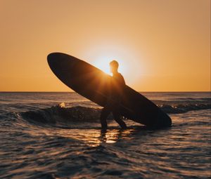 Preview wallpaper surfing, surfer, silhouette, sunset, waves