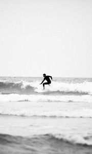 Preview wallpaper surfing, waves, bw