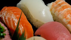 Preview wallpaper sushi, fish, food, macro