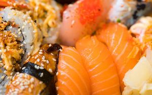 Preview wallpaper sushi, rolls, fish, rice, sesame