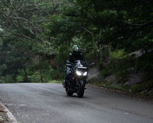 Preview wallpaper suzuki gsx, suzuki, motorcycle, bike, motorcyclist, biker, black