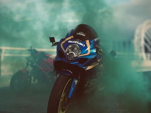 Preview wallpaper suzuki, motorcycle, bike, sport bike, moto, smoke