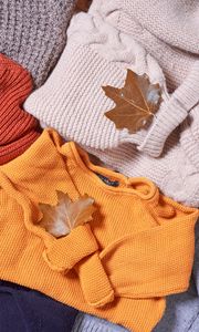 Preview wallpaper sweaters, leaves, autumn, comfort