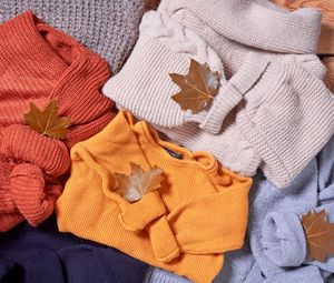 Preview wallpaper sweaters, leaves, autumn, comfort