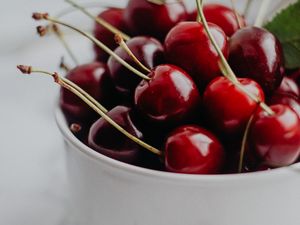 Preview wallpaper sweet cherry, cherry, berry, cup, fruit
