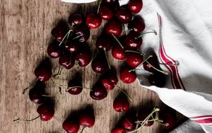 Preview wallpaper sweet cherry, cherry, fruit, cloth, wooden