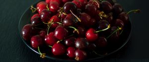 Preview wallpaper sweet cherry, cherry, fruit, berry, dish