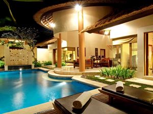 Preview wallpaper swimming pool, evening, villa, water, house, sofas, beds, night, table, lounge chairs