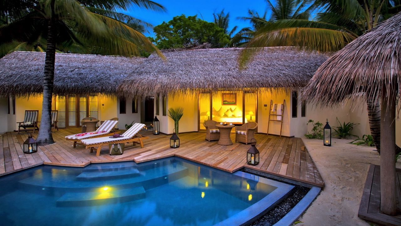 Wallpaper swimming pool, sun loungers, chairs, candles, furniture, palm trees, house