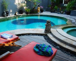 Preview wallpaper swimming pool, water, trees, design, interior design, yin-yang, towel, plants, vegetation, statue, figurine