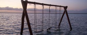 Preview wallpaper swing, sea, horizon