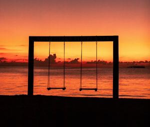 Preview wallpaper swing, sunset, silhouette