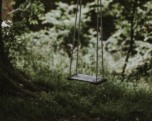 Preview wallpaper swings, childhood, ropes, grass, blur