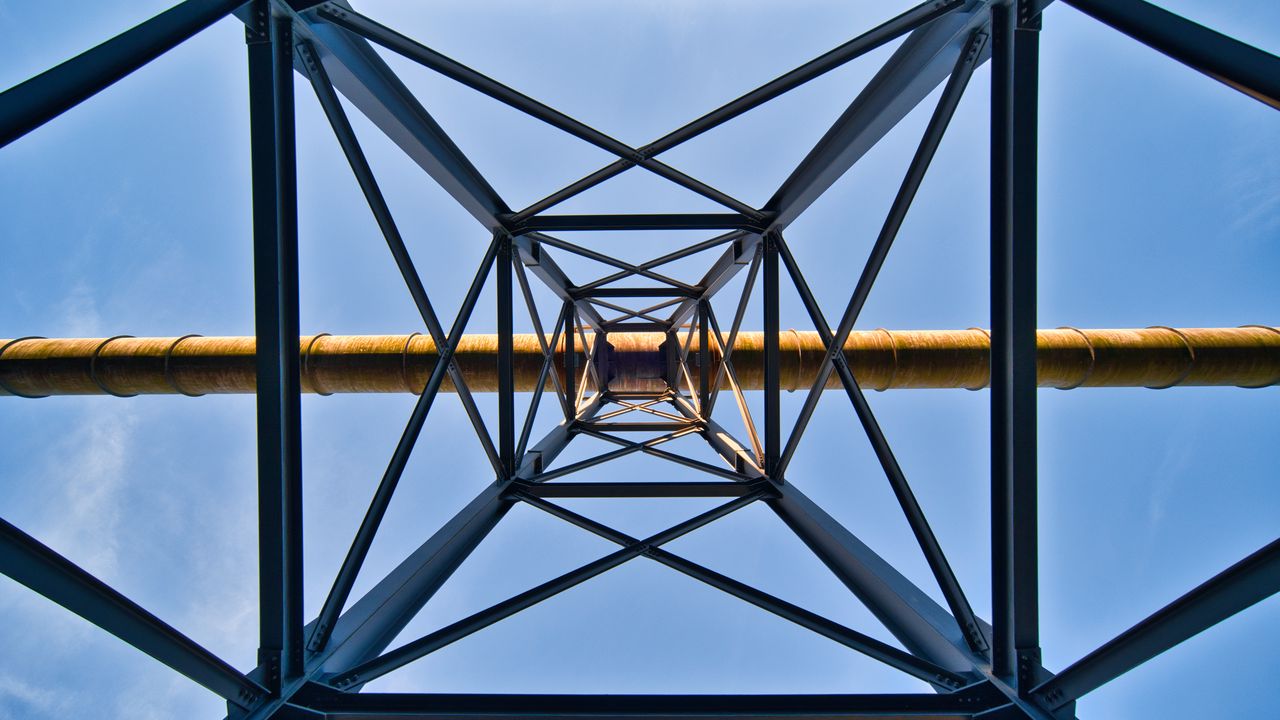 Wallpaper symmetry, minimalism, construction, bottom view