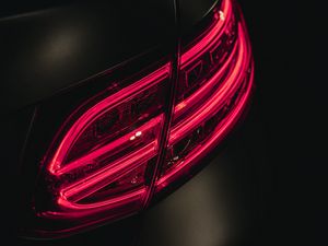 Preview wallpaper taillight, glow, red, dark, car