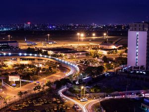 Preview wallpaper tan son nhat, airport, city, night