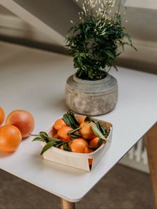 Preview wallpaper tangerines, fruit, citrus, box, flower