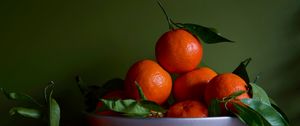 Preview wallpaper tangerines, fruits, leaves, orange