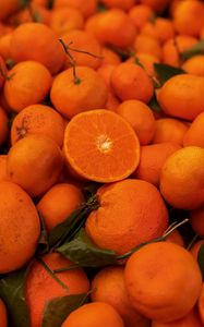 Preview wallpaper tangerines, fruits, leaves, bright, orange